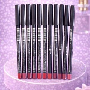 Lip Liners